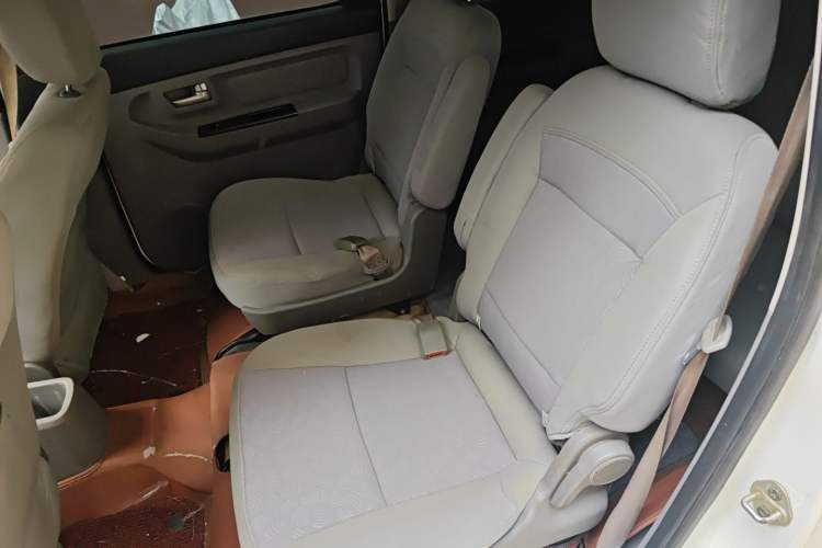 Used BAIC Weiwang M20 2014 1.5L Standard DAM15DL
