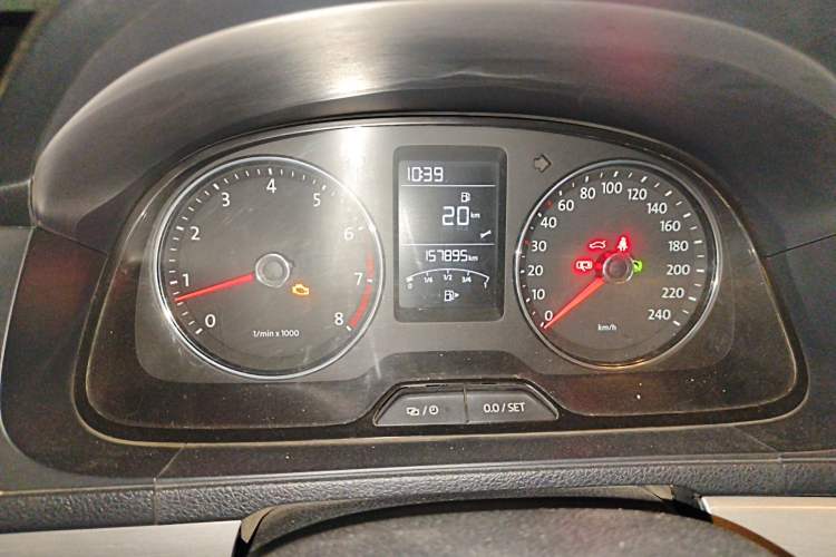 Used Volkswagen Lavida 2013 Restyled Classic 1.6L Automatic Comfort Edition Instrument Cluster