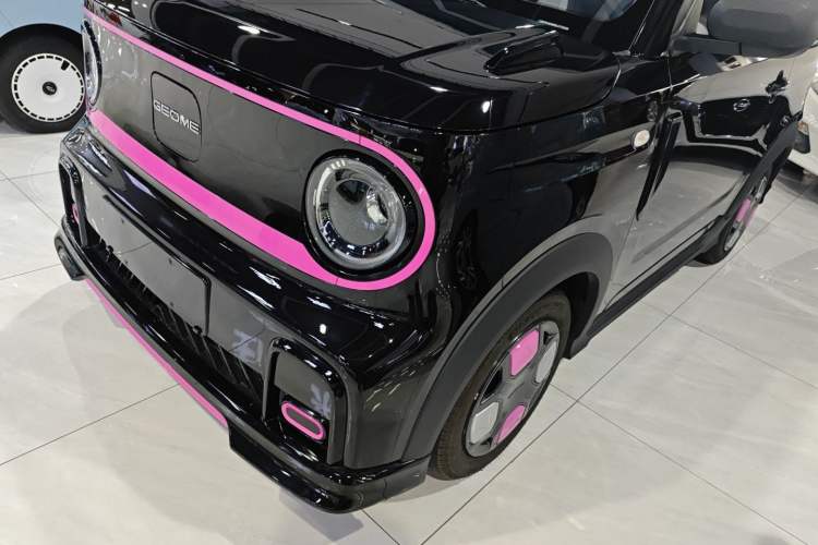 Used Geely Galaxy Panda 2025 210km Panda Kart Left Front Headlight