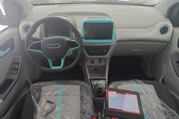 Used JMEV Xiao Qilin 2024 201 km Luxury Version