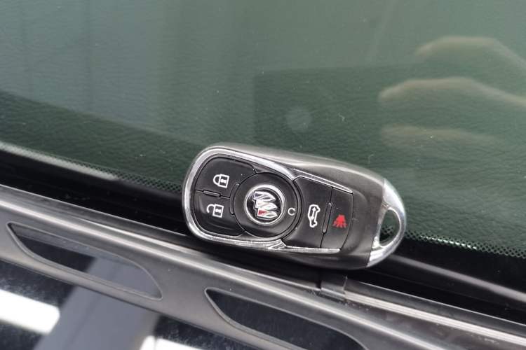 Used Buick GL8 2020 Land Business Class 652T Luxury Model