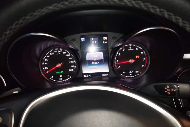 Used Mercedes-Benz C-Class 2017 Facelift C 200 L Sport Edition