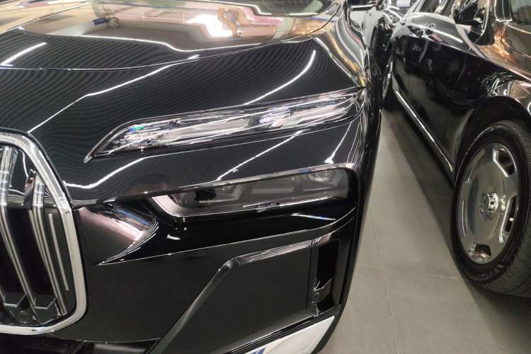 Used BMW 7 Series 2023 740Li Leading Model M Sport Package