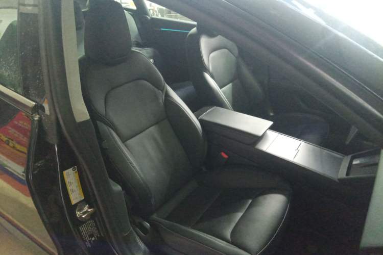 Used Tesla Model 3 2023 Long-Range All-Wheel-Drive Version
