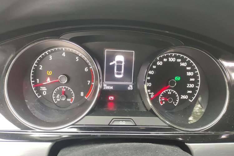 Used Volkswagen Lamando 2017 280TSI DSG Comfort Edition
