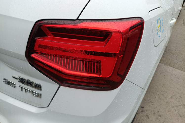 Used Audi Q2L 2022 35 TFSI Progressive Dynamic Edition Right Rear Taillight