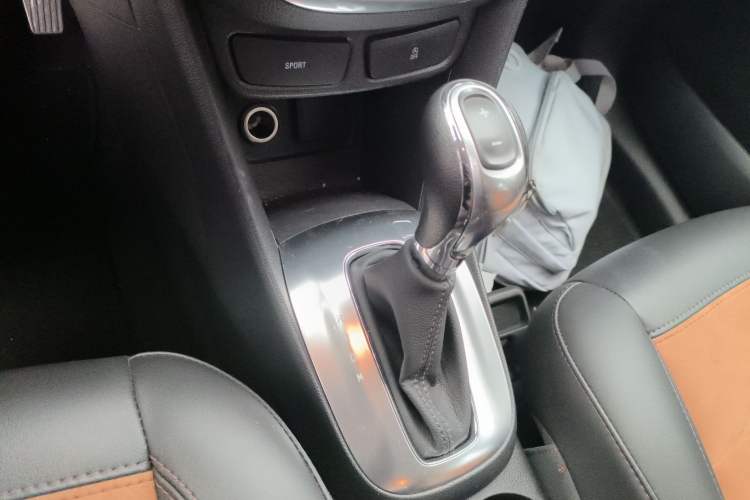 Used Buick Encore 2015 1.4T Automatic Two-Wheel Drive Urban Leading Model