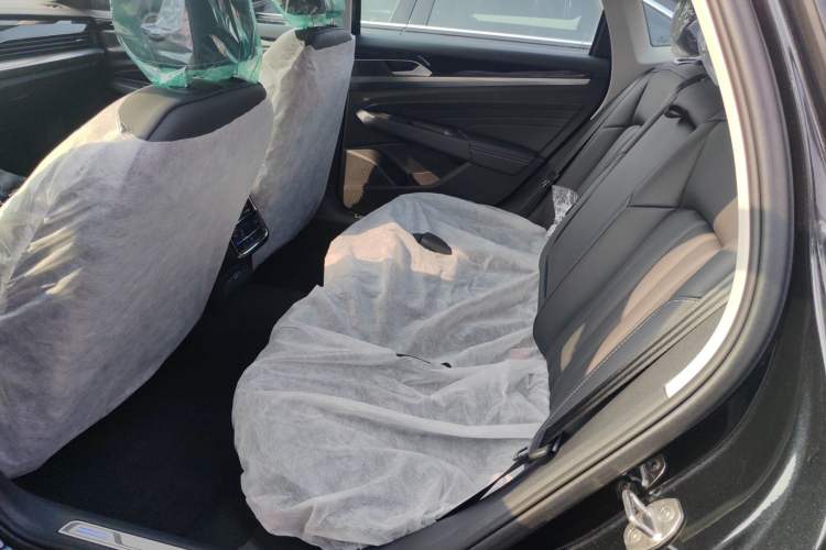 Used Volkswagen Passat New Energy 2025 430 PHEV Hybrid Business Edition Left Rear Seat