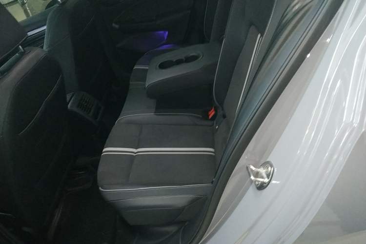 Used Volkswagen Golf 2021 280TSI DSG R-Line
