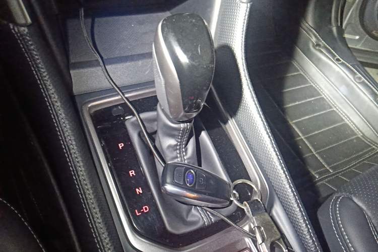 Used Subaru Forester 2021 2.0i Luxury Edition EyeSight Gear Lever