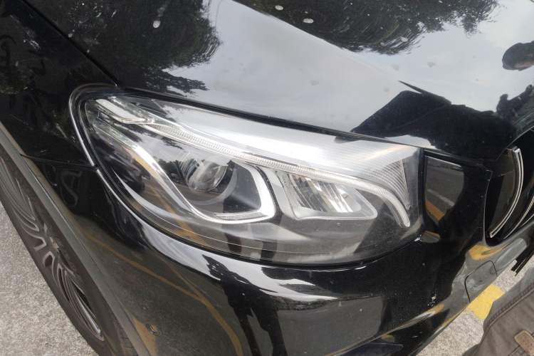 Used Mercedes-Benz GLC 2018 Facelifted GLC 260 4MATIC Dynamic Edition Right Front Headlight