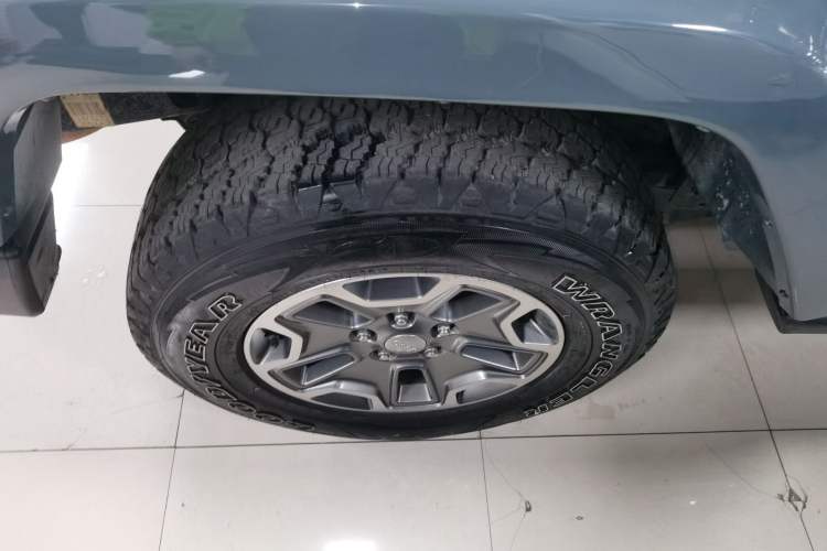 Used Jeep Wrangler 2013 3.6L Sahara Four-Door Edition
