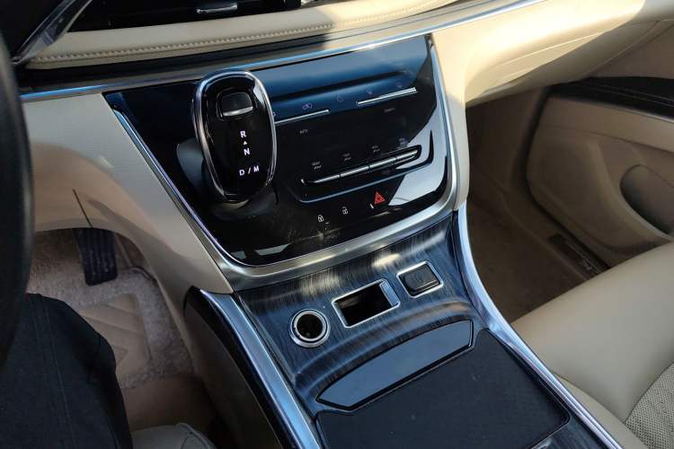 Used Buick GL8 2023 Land Executive Class Deluxe Model Gear Lever