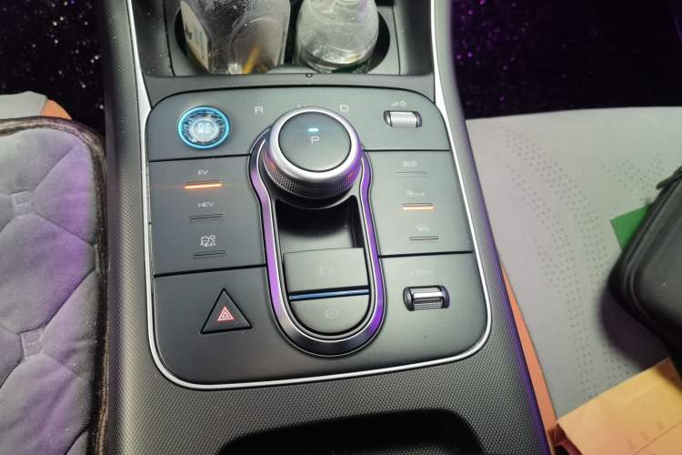 Used BYD Destroyer 05 2024 HONOR Edition DM-i 55KM Luxury Model Gear Lever