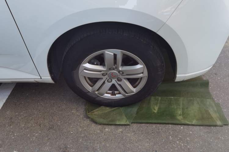 Used Wuling Hongguang PLUS 2019 1.5T Manual Comfort Version 7 Seats
