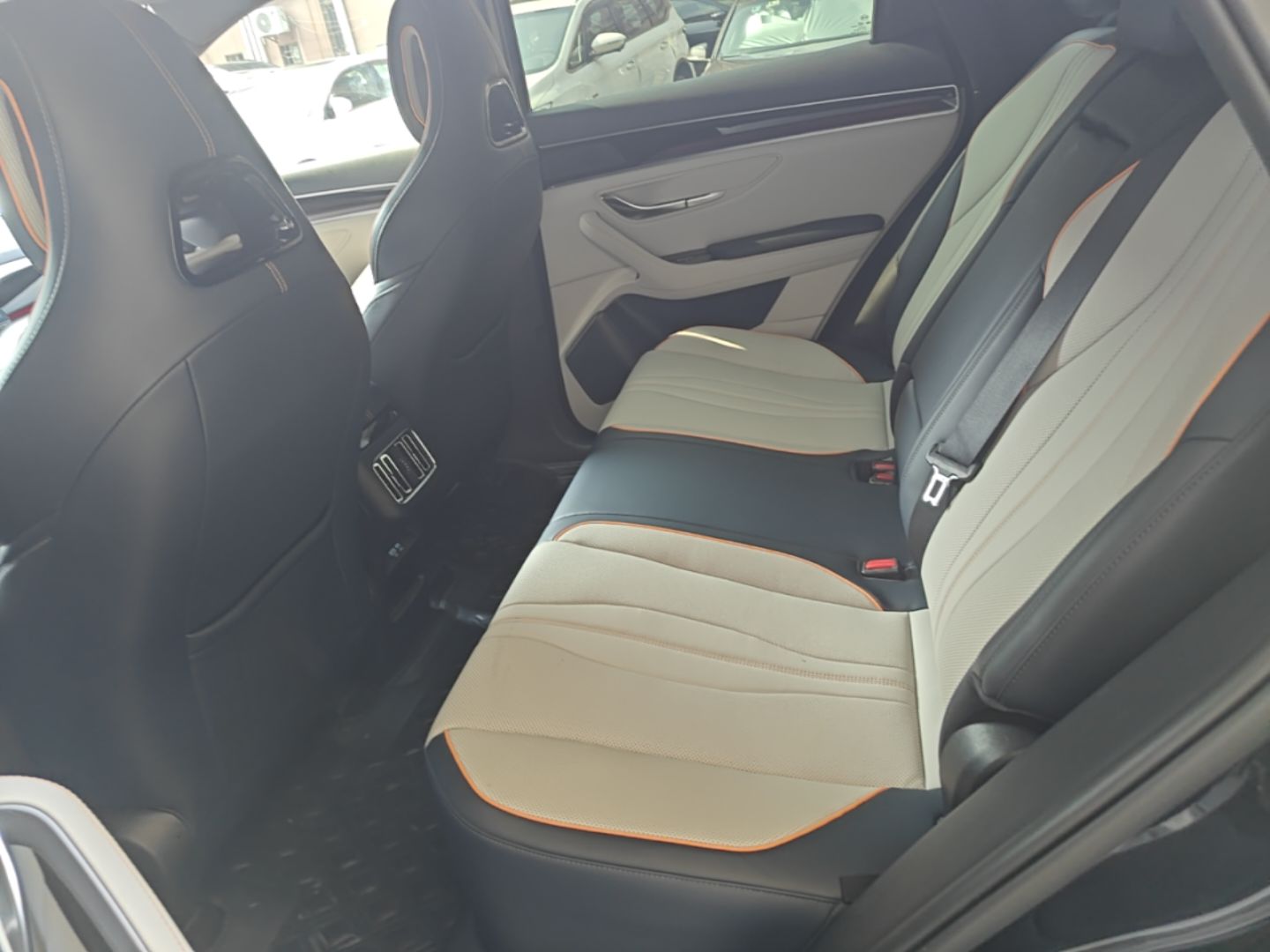 BYD Song PLUS New Energy 2023 Champion Edition DM-i 150KM Flagship PLUS — снимка 20