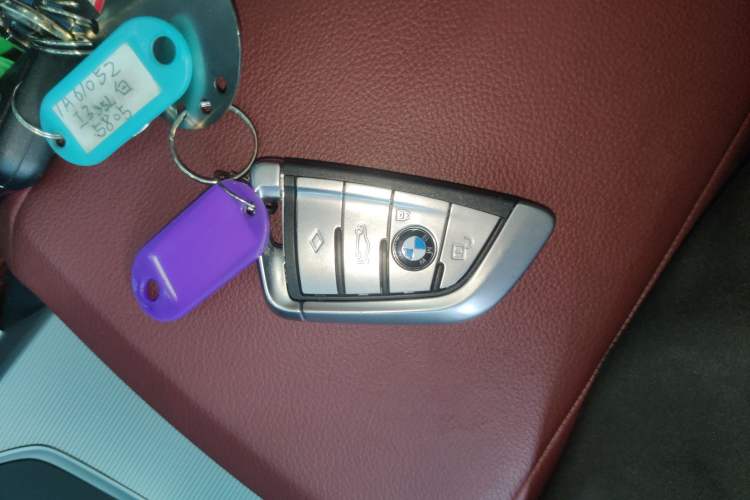 Used BMW i4 2022 eDrive40 Interior 1