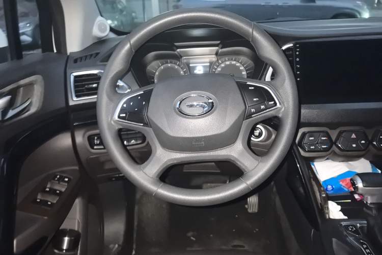 Used GAC Trumpchi GS4 2017 235T Automatic Two-Wheel Drive Elite Edition Steering Wheel
