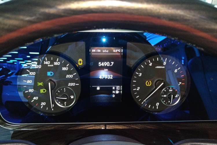 Used Mercedes-Benz Vito 2021 2.0T Business Version 7 Seats
