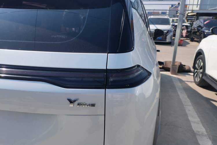 Used AION Y 2023 Plus 510 Smart Edition
