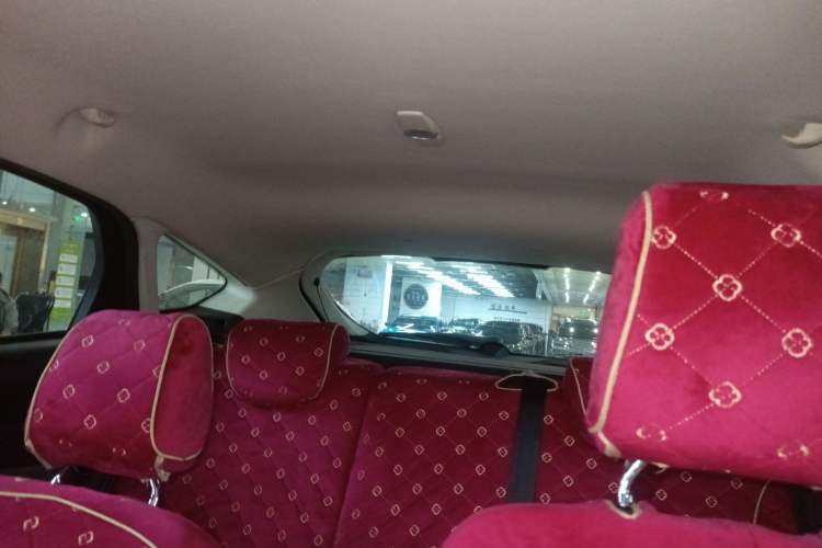 Used Ford Focus 2012 Hatchback 1.6L Automatic Comfort Model Headliner