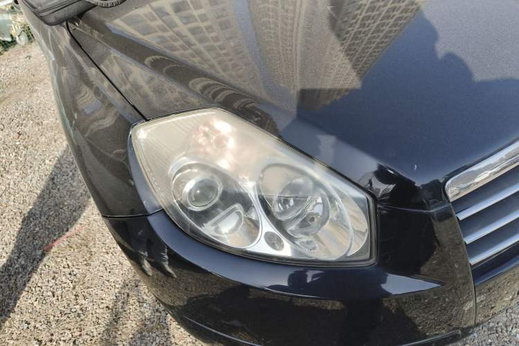 Used Geely Auto GX7 2013 2.0L Manual Luxury Version
