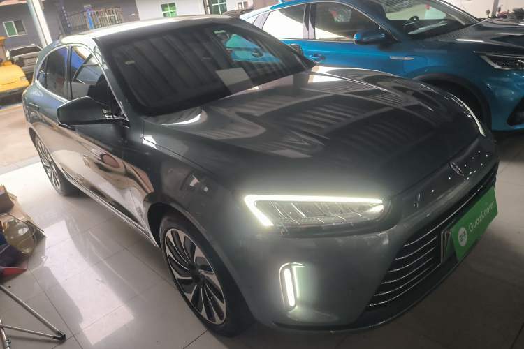 Used Hima AITO M5 2022 Extended-Range Four-Wheel Drive Ultimate Edition Front Right 45 Deg