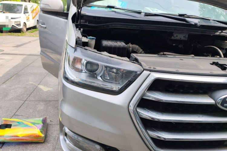 Used JAC Refine M4 2016 2.0L Manual Luxury Version Right Front Headlight