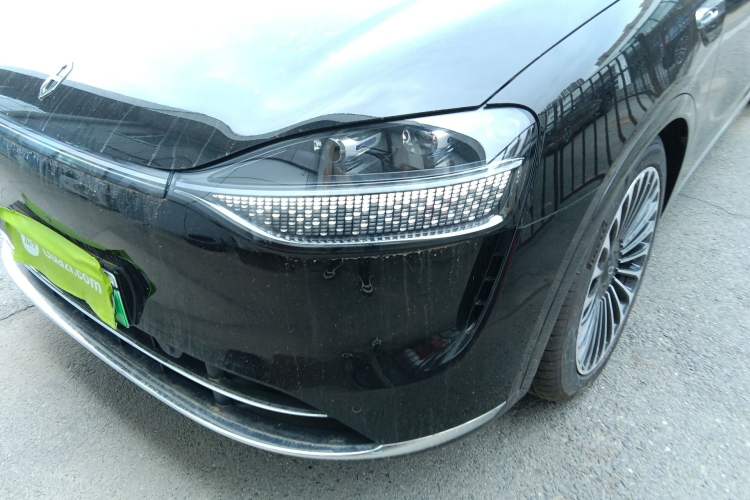 Used Hima AITO M9 2025 Extended-Range Ultra Version 52 kWh 6-Seater Left Front Headlight