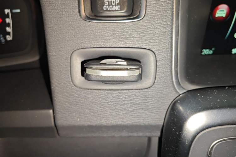 Used Volvo S60 2017 S60L T3 Smart Upgrade Edition
