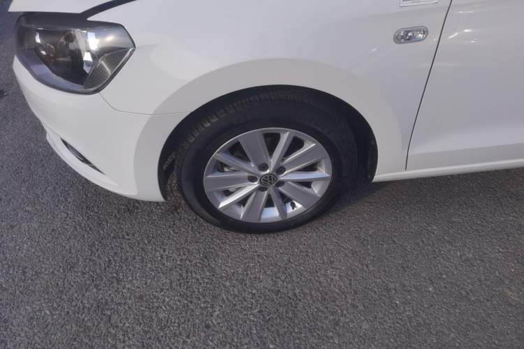 Used Volkswagen Jetta 2015 Value Edition 1.6L Automatic Comfort Version
