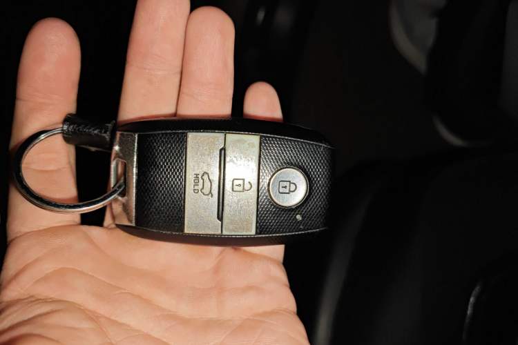 Used Kia Sorento 2013 2.2T 7-seat Diesel Luxury Edition
