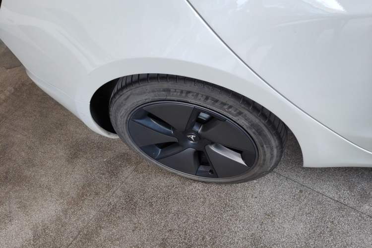 Used Tesla Model 3 2022 Rear-Wheel-Drive Version
