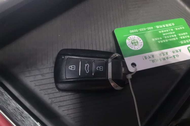 Used Dongfeng Aeolus Yixuan MAX 2021 1.5T Ultra-Stylish Trendsetter Edition Interior 1