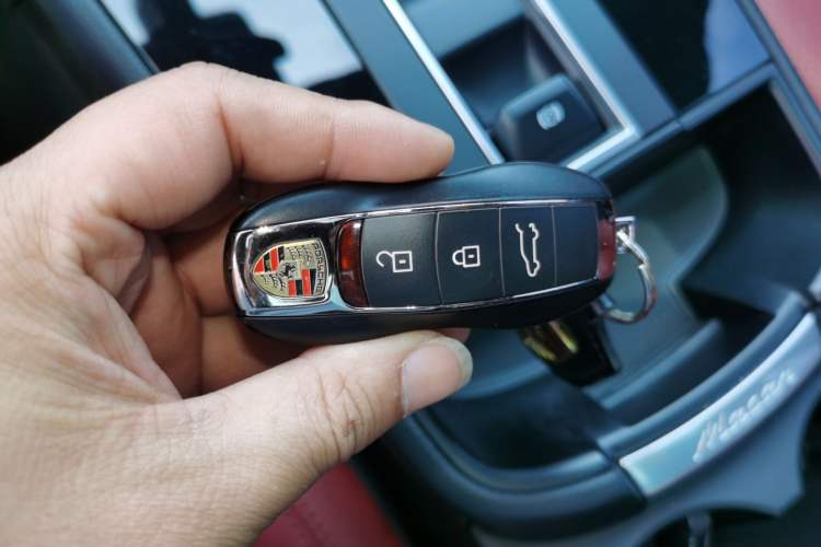 Used Porsche Macan 2022 Macan 2.0T