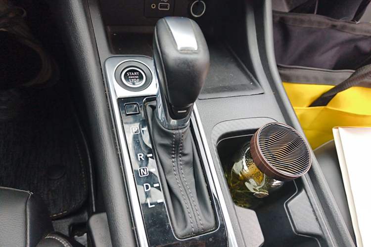 Used Nissan Sylphy 2020 1.6L XL CVT Enjoyment Edition Gear Lever