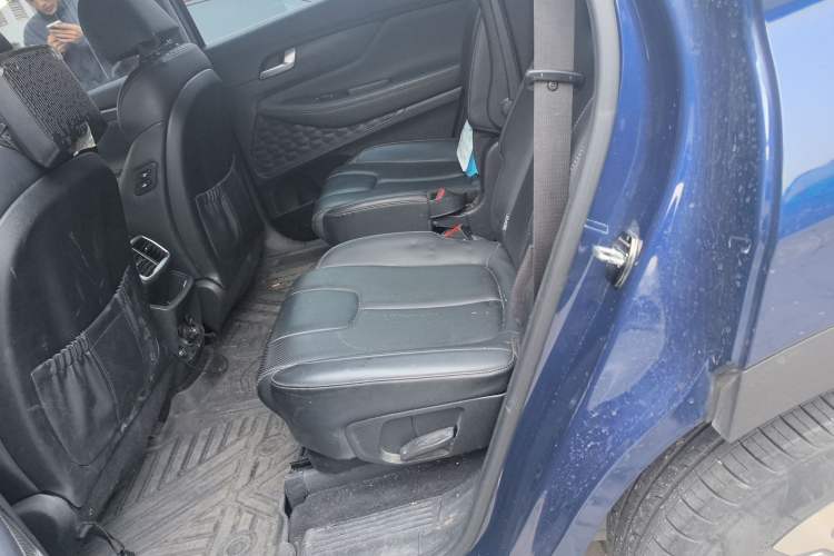 Used Hyundai Santa Fe 2019 380 TGDi TOP Automatic All-Wheel Drive Flagship (HTRAC) – China VI Standard Left Rear Seat