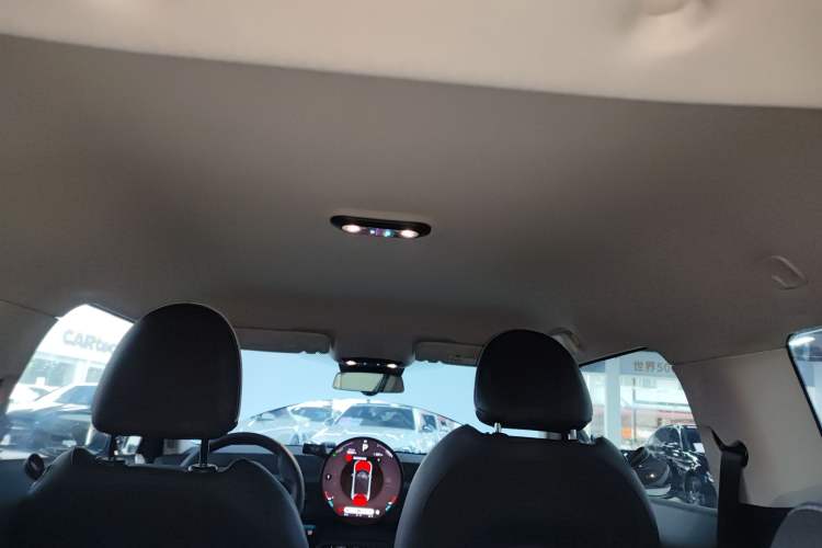 Used MINI Electric COOPER 2024 456km COOPER E Classic Edition