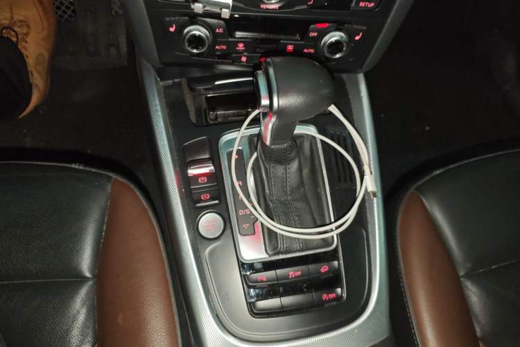 Used Audi Q5 2018 Collector's Edition 40 TFSI Technology Model