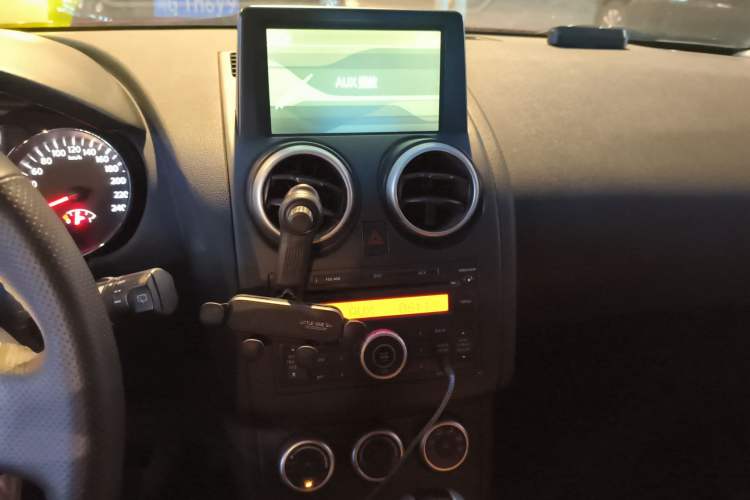 Used Nissan Qashqai 2011 2.0 XV Lea CVT 2WD
