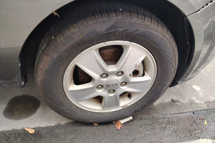 Used Kia Forte 2011 1.6L MT GL
