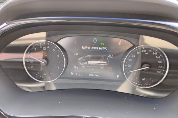 Used Buick GL8 2022 Land Executive Class 652T Prestige Model
