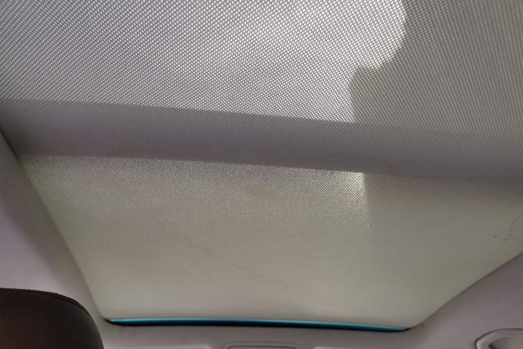 Used Volkswagen Tiguan 2015 1.8TSI Automatic Two-Wheel Drive Luxury Model Headliner