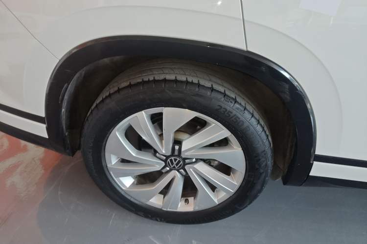 Used Volkswagen Tayron X 2020 330TSI Two-Wheel Drive Luxury Smart Connectivity Version
