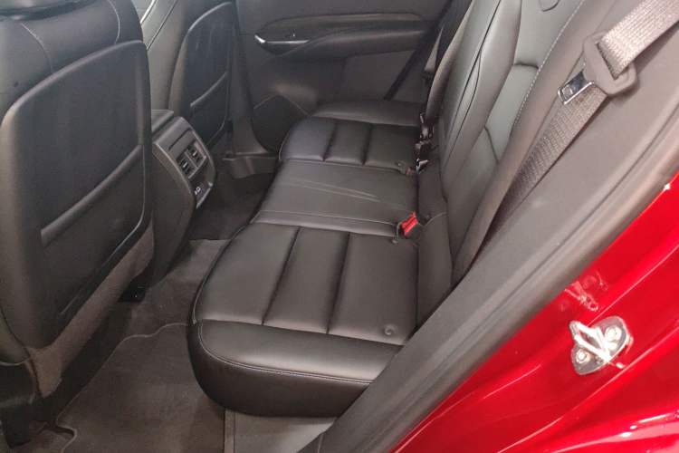 Used Cadillac XT4 2024 28T Four-Wheel Drive Luxury Version Left Rear Seat