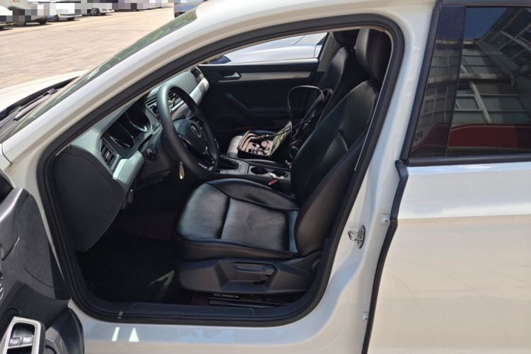 Used Volkswagen Lamando 2017 230TSI DSG Fashion Edition