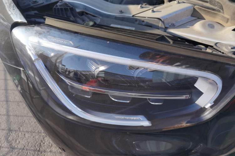 Used Mercedes-Benz GLC 2022 Refreshed GLC 300 L 4MATIC Dynamic Edition
