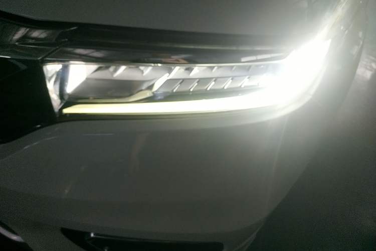 Used Honda Avancier 2017 370TURBO 2WD Luxury Edition Left Front Headlight