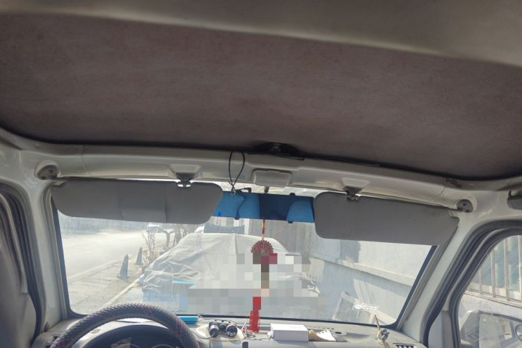 Used BAIC Weiwang 306 2011 1.3L Comfort version 7 seats
