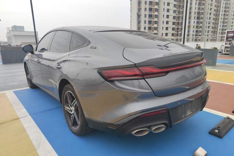 Used MG 7 2023 1.5T DCT Luxurious Supreme Edition